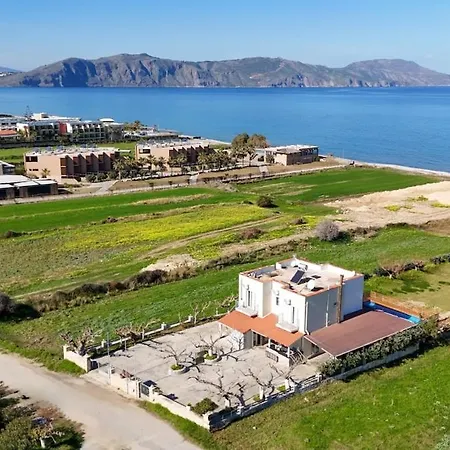 Beachfront Lux * Dhrámia