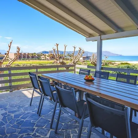 Beachfront Lux *