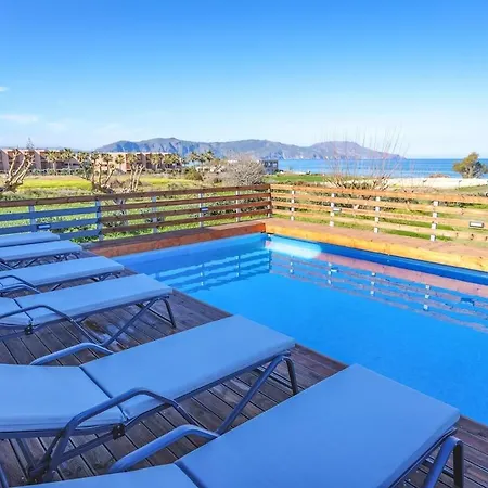 Beachfront Lux Lejlighed *