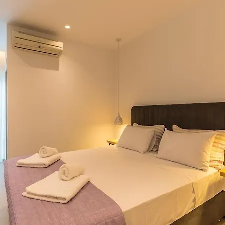 Beachfront Lux Apartamento